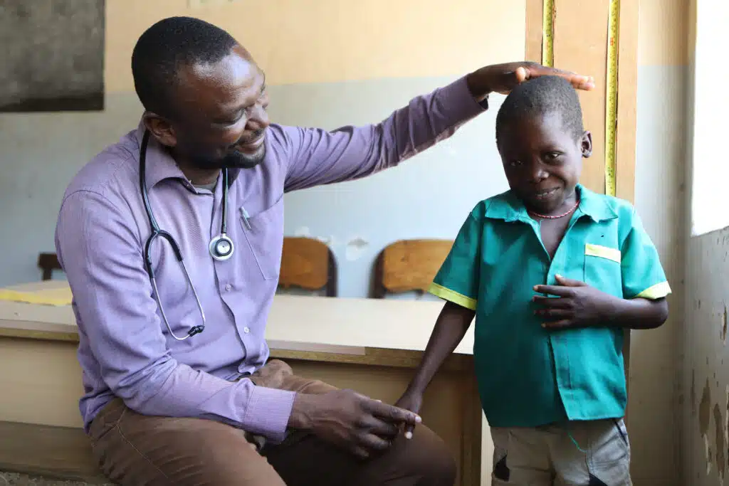 Malawi - Sickle cell patient visits clinic in Neno District