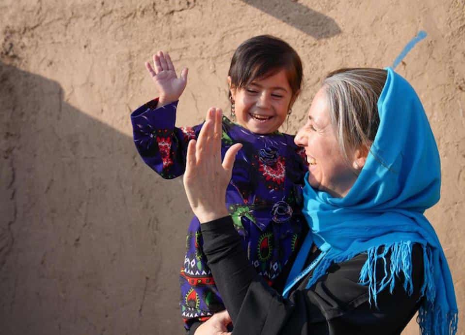 Parwana and UNICEF staff